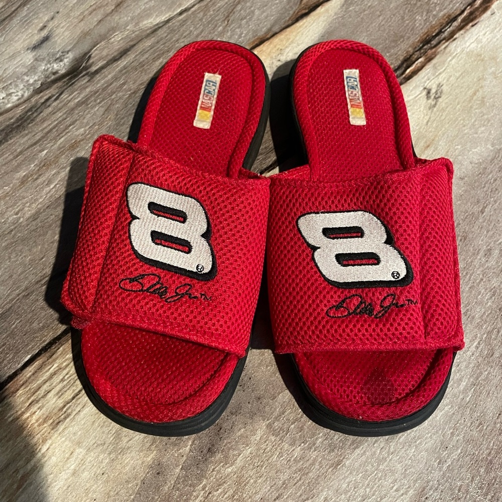 Dale Earnhardt Jr. Iconic Red #8 embroidered slippers with rubber soles.S-10